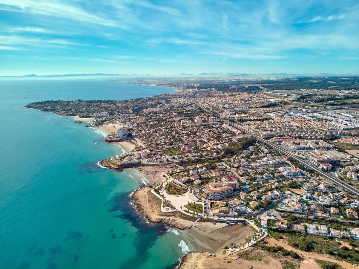 Family Bungalow La Zenia Beach Dehesa de Campoamor  エクステリア 写真